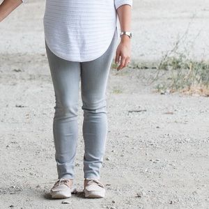 RW&Co grey denim jeans